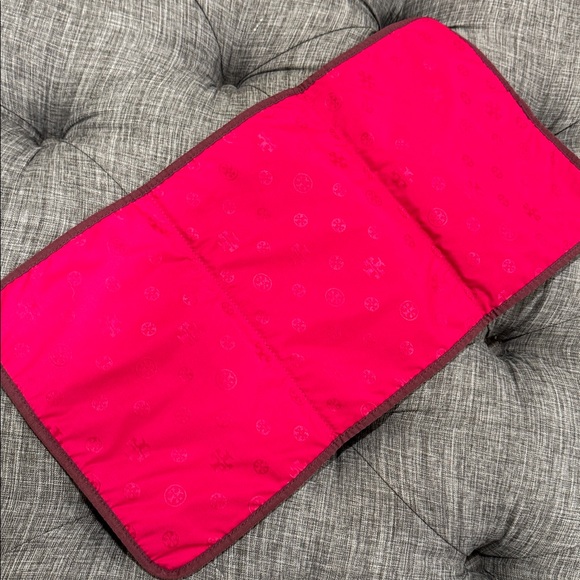 Tory Burch Baby Diaper Work Travel Burgundy Large Tote Bag - Picture 10 of 17